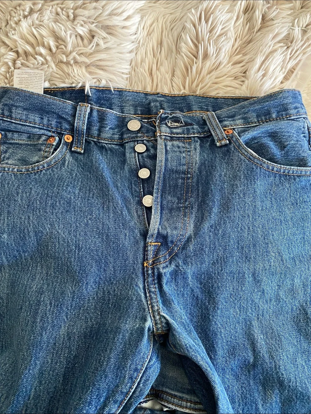 Levi's 501 Men's Dark Blue Straight Jeans with Button Fly 30x34